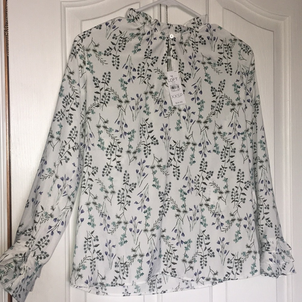 Business casual blouse